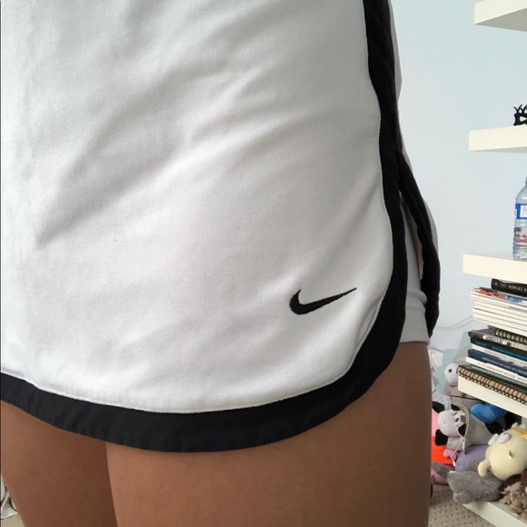 Nike Skirt - Picture 3 of 3